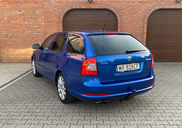 Skoda Octavia cena 33900 przebieg: 257000, rok produkcji 2010 z Radom małe 466